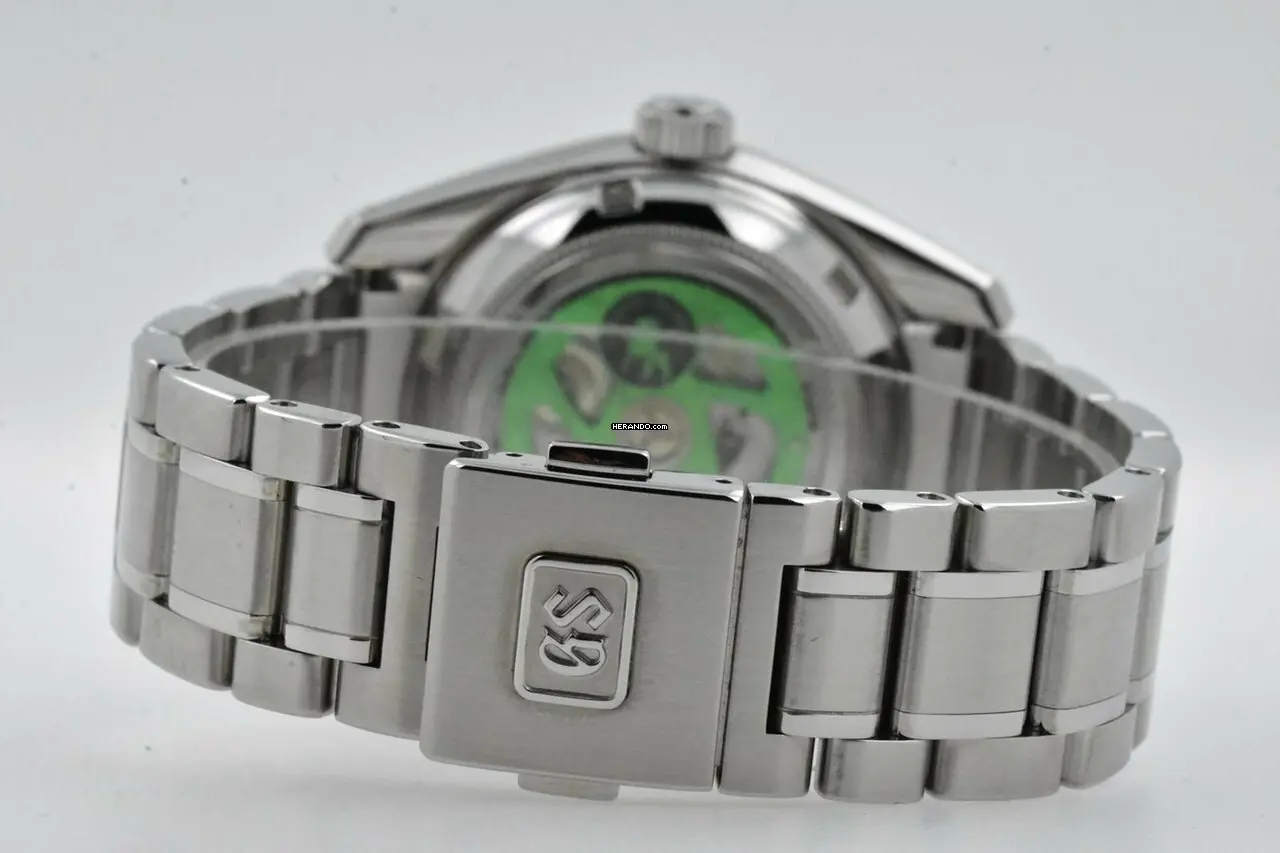 watches-335335-29232510-xhwx5jpheb34vj47xhjsqvpt-ExtraLarge.webp