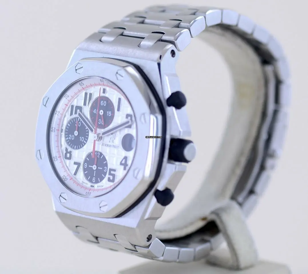 watches-336404-29336858-rs48l0phpakkrowr77iaen08-ExtraLarge.webp