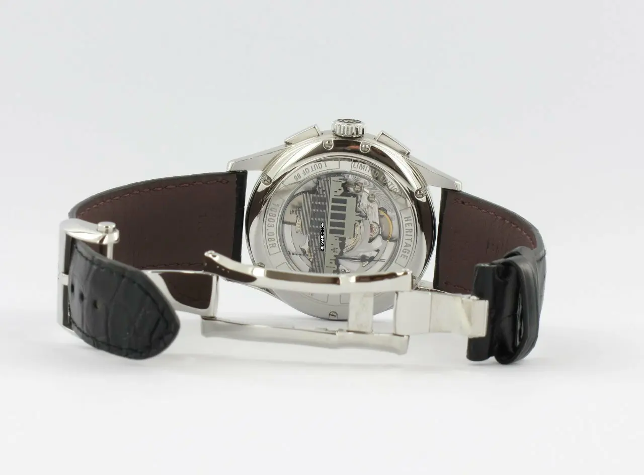 watches-337598-29419634-q8220wyb5vbona410m64u6vy-ExtraLarge.webp