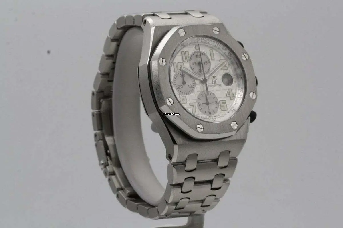 watches-337933-29444435-51ghd3ohfduebfx7eg18vreq-ExtraLarge.webp