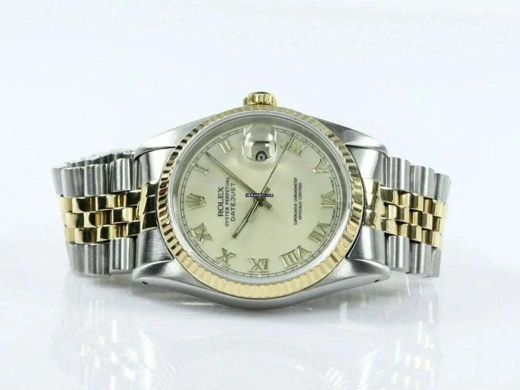 watches-338009-29444014-snyaqtns4uci1vfzlic6ckmf-ExtraLarge.webp