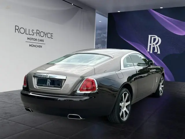 cars-28093-Wraith_3.webp