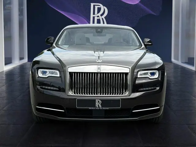 cars-28093-Wraith_4.webp