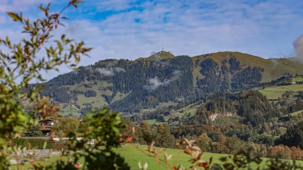 KITZIMMO-Baugrundstück in Toplage in Aurach bei Kitzbühel.