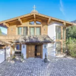 KITZIMMO-Luxusvilla mit Freizeitwohnsitz in Kitzbühel kaufen.