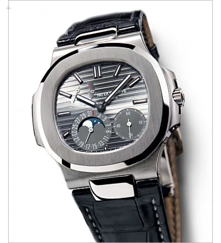 watches-242449-patek-philippe-new-wg-power-reserve-moonphase-nautilus-b-and5.webp