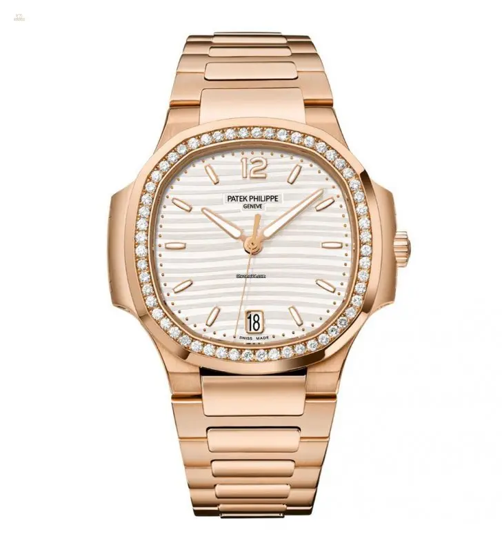 watches-242465-patek-philippe-new-nautilus-ladies-7118-1200r-001-retail-hk-.webp