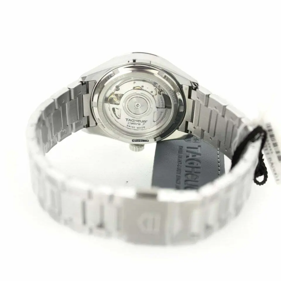 watches-338051-29446873-6en5ujkuqnr8l87ueb6ikjnr-ExtraLarge.webp