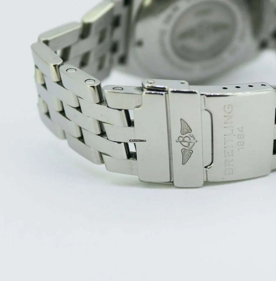 watches-338256-29400337-zabu0dot5zi2c9t6mu27q4kh-ExtraLarge.webp