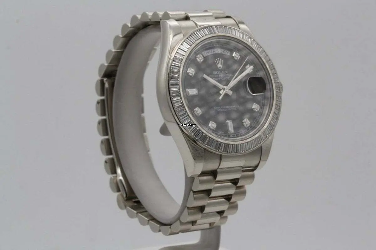 watches-338298-29493169-21v6wqjx1f0bm9xcmwd6pzss-ExtraLarge.webp