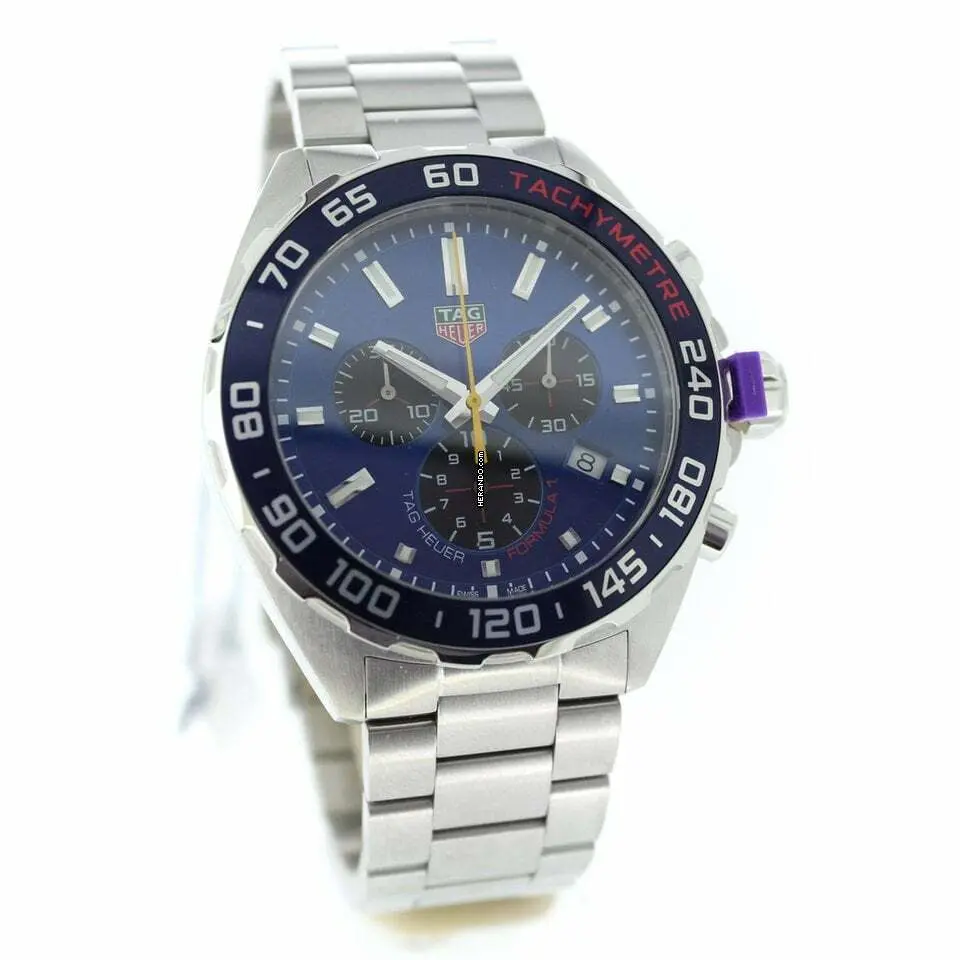 watches-338470-29506299-emmjax36e0ta90a84da9ee7z-ExtraLarge.webp