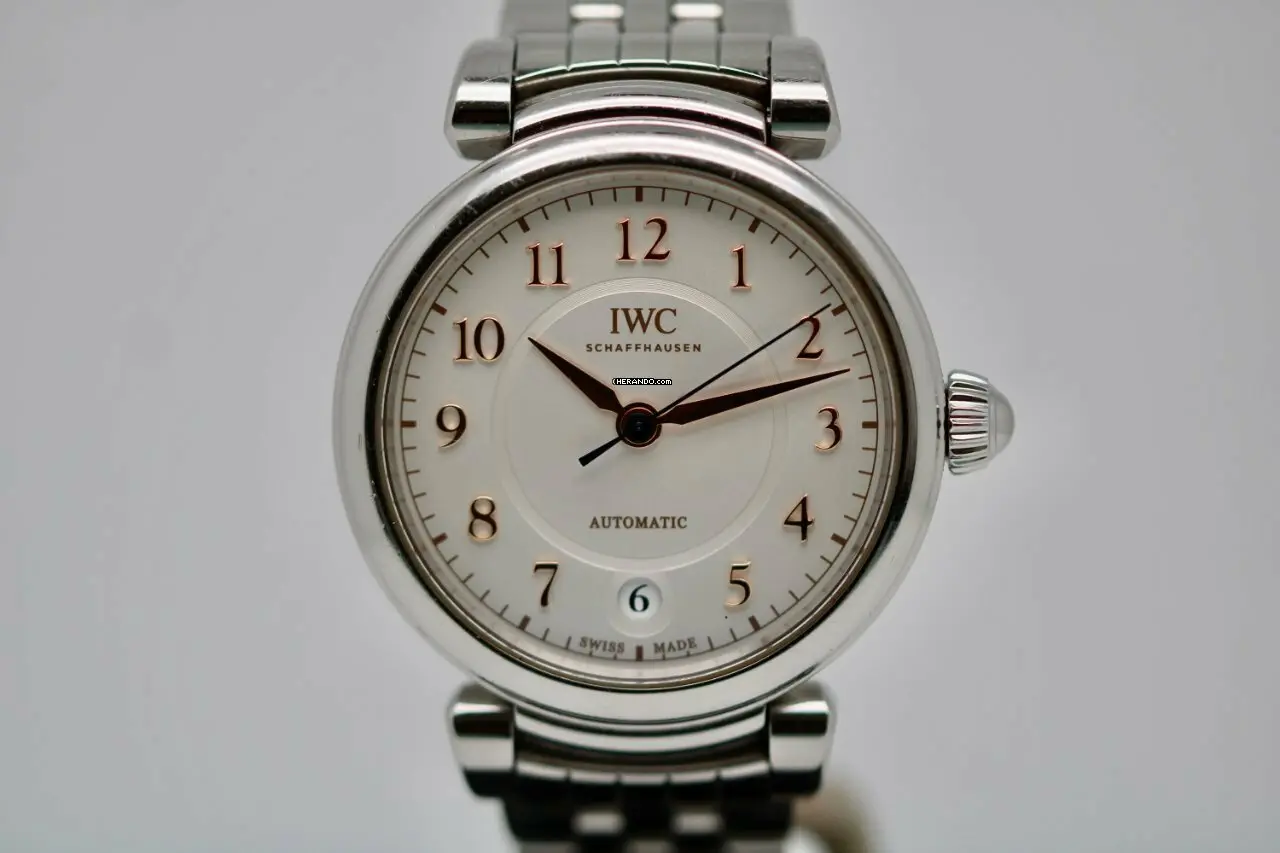 watches-338598-29524918-55u1u3nnvebcbopo9m71ztbd-ExtraLarge.webp