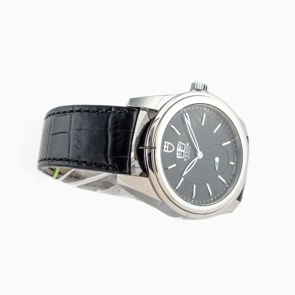 watches-340954-29725014-q2vckq9by1xygqs2j87zeky9-ExtraLarge.webp