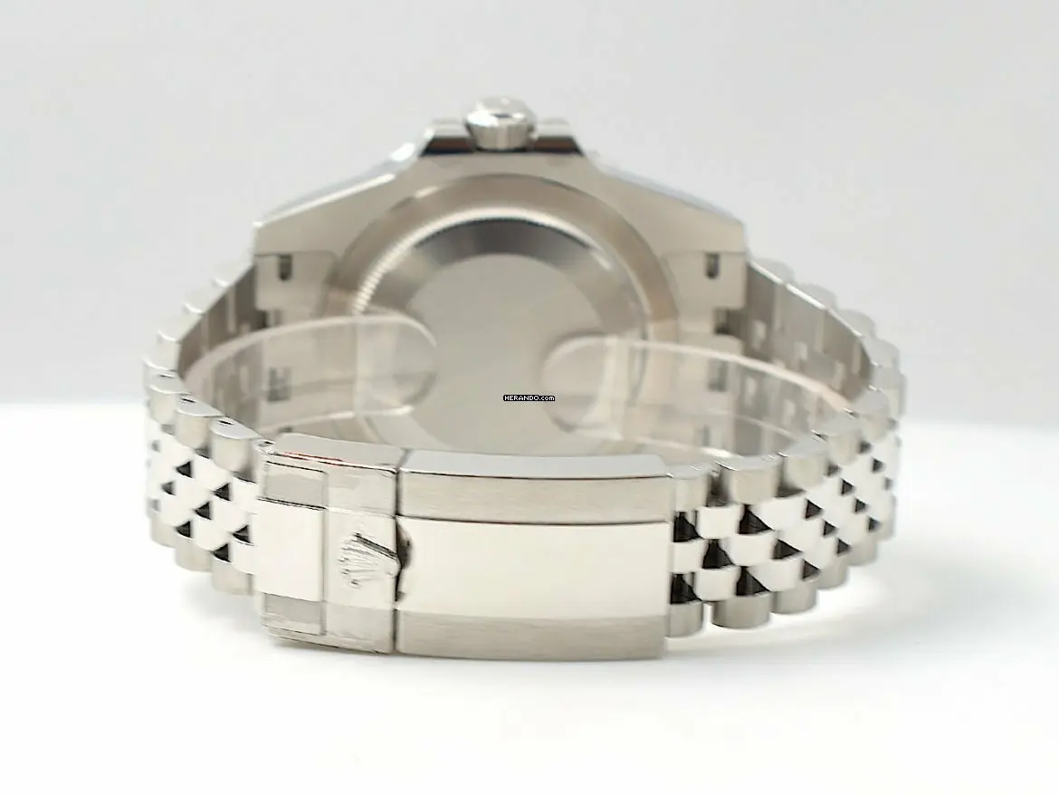 watches-340981-29727291-q68q04wh98iqsvtmf1d0md5f-ExtraLarge.webp