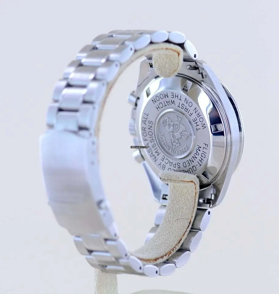 watches-341069-29726426-1ak6vu5b2467qudowmug8vt8-ExtraLarge.webp