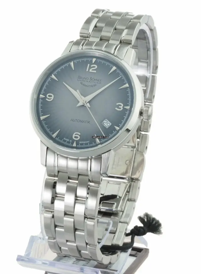 watches-341891-29778379-v0w4labpcd0y0nrdgtrqw047-ExtraLarge.webp