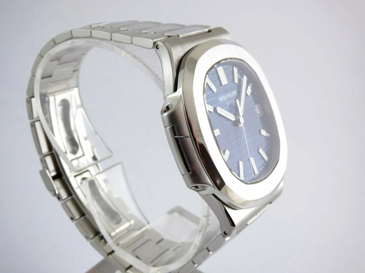 watches-342669-29855768-gp7ke01i40agjscdvvqip4qa-ExtraLarge.webp