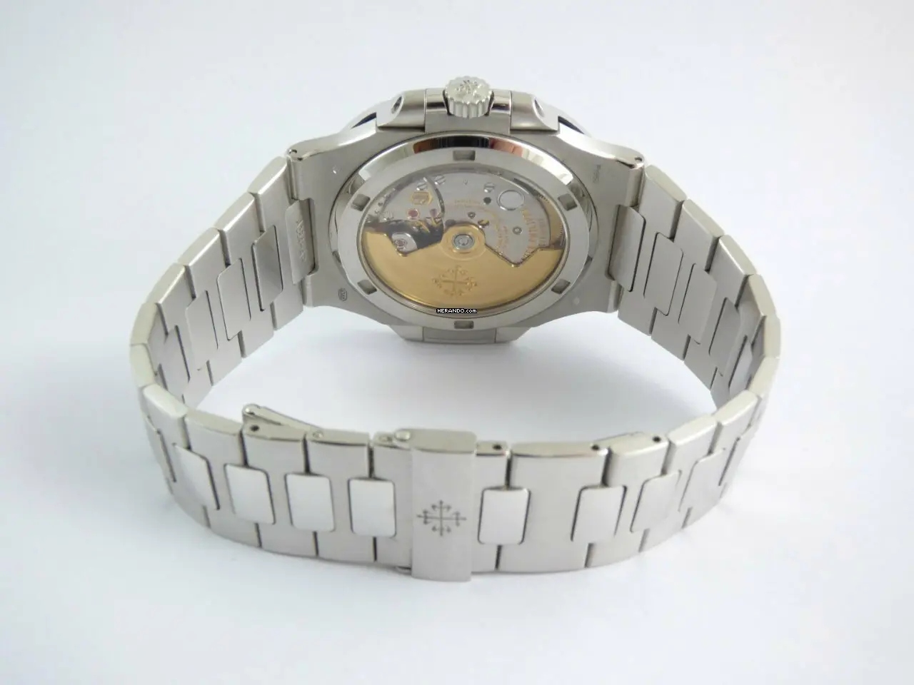 watches-342669-29855768-rhum6oax5nn3kv9y74uyro0e-ExtraLarge.webp