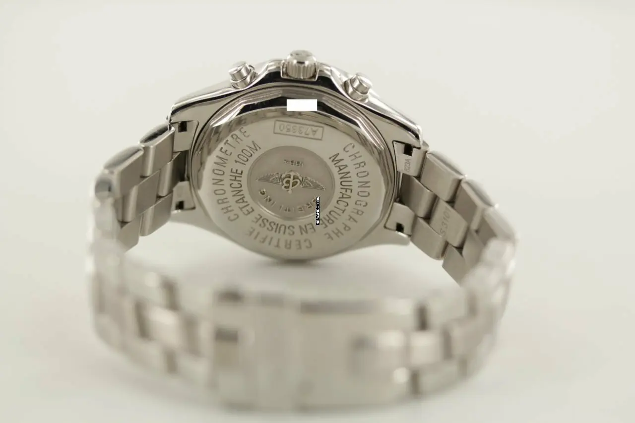 watches-342678-29800099-2ta00qtsnchsklz042f5y8o8-ExtraLarge.webp