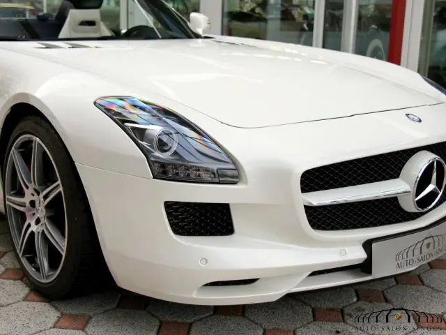 cars-28352-321724_mercedes_benz_sls_amg_roadster_MIK_06.webp