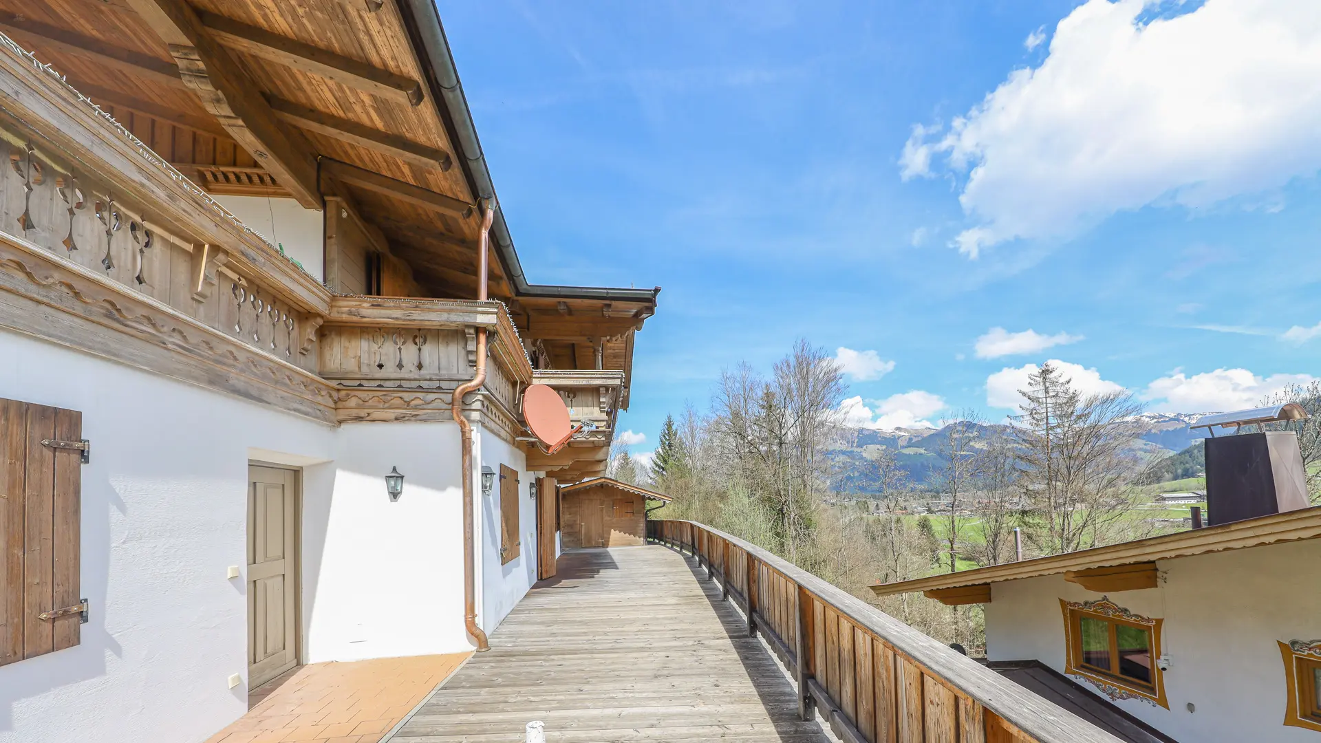 KITZIMMO-Einfamilienhaus in traumhafter Aussichtslage in Reith bei KitzbÃ¼hel kaufen.