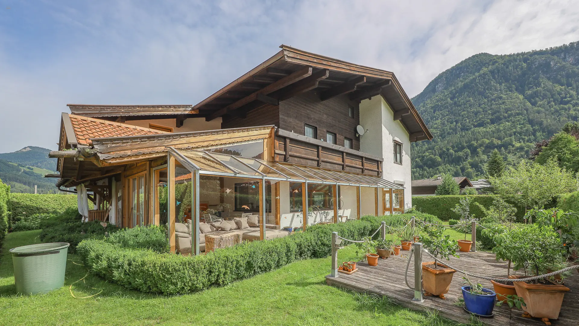 KITZIMMO-Mehrfamilienhaus in sehr guter Lage in St. Martin bei Lofer kaufen.