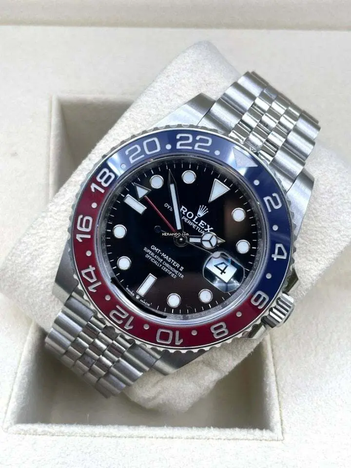 watches-343408-29942965-alytqetvgjqece529q77144c-ExtraLarge.webp