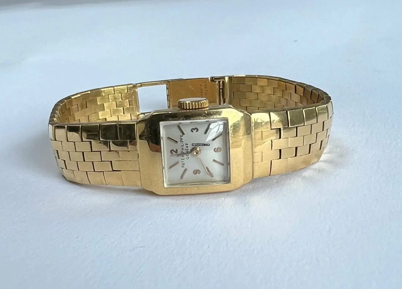 watches-343498-29952364-8g5bk43zkl7rhwijk8g6b4wk-ExtraLarge.webp