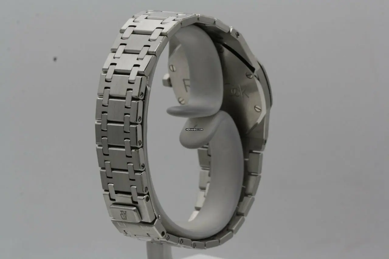 watches-343581-29964514-se30i8ux2bw1qv2skto4nbjy-ExtraLarge.webp