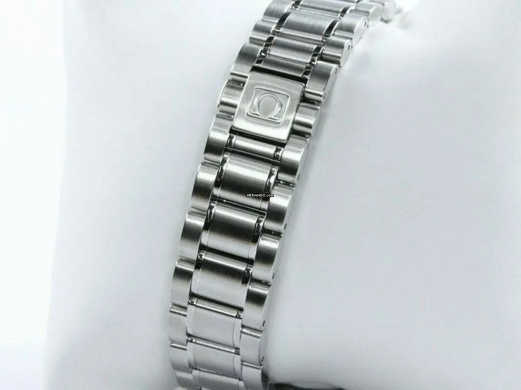 watches-344030-30028316-afujnedz5a6c0glmee7ch07u-ExtraLarge.webp