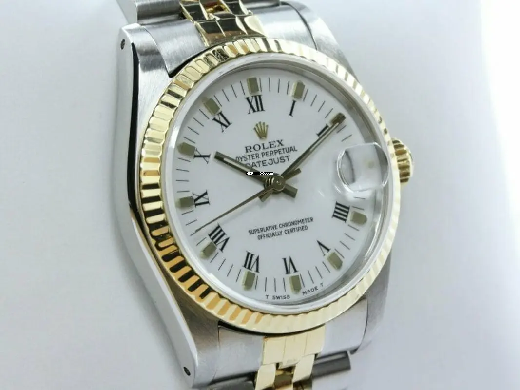 watches-344031-30028319-rr458eb4019xpzb9f2hxytu8-ExtraLarge.webp