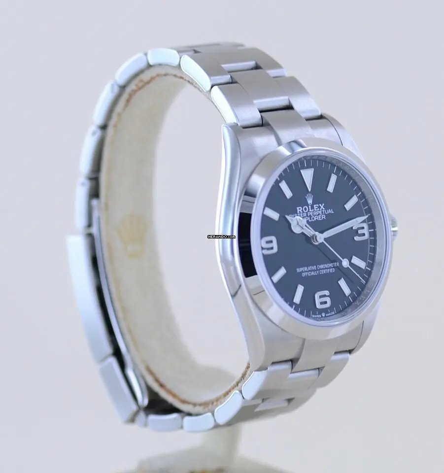 watches-344100-30040253-em0lwrfvf87mp13im12a0q8t-ExtraLarge.webp