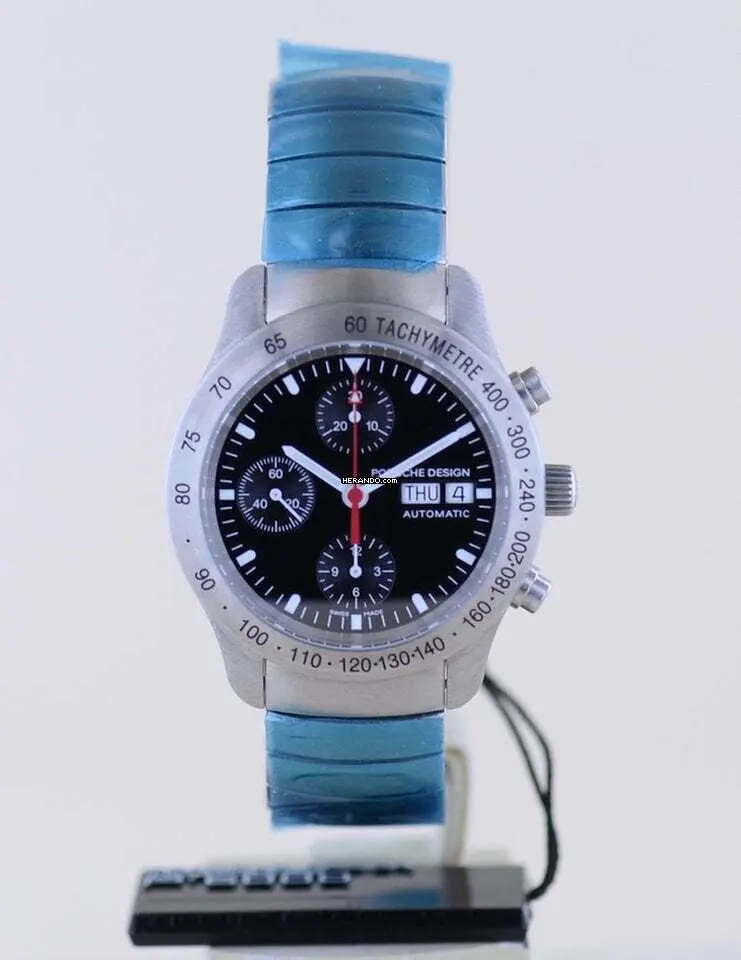 watches-344326-30082000-yzxvom610ummiiioihdn4aag-ExtraLarge.webp