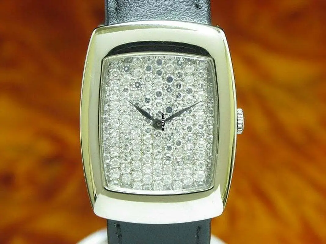 watches-344330-30077054-x0y3ssmv2nlbufxoveqr144x-ExtraLarge.webp