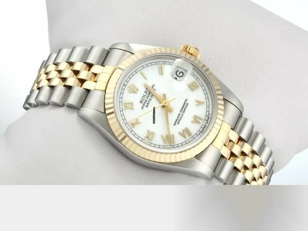 watches-345021-30187399-7a2z130xhr2y4qa89nks1knt-ExtraLarge.webp