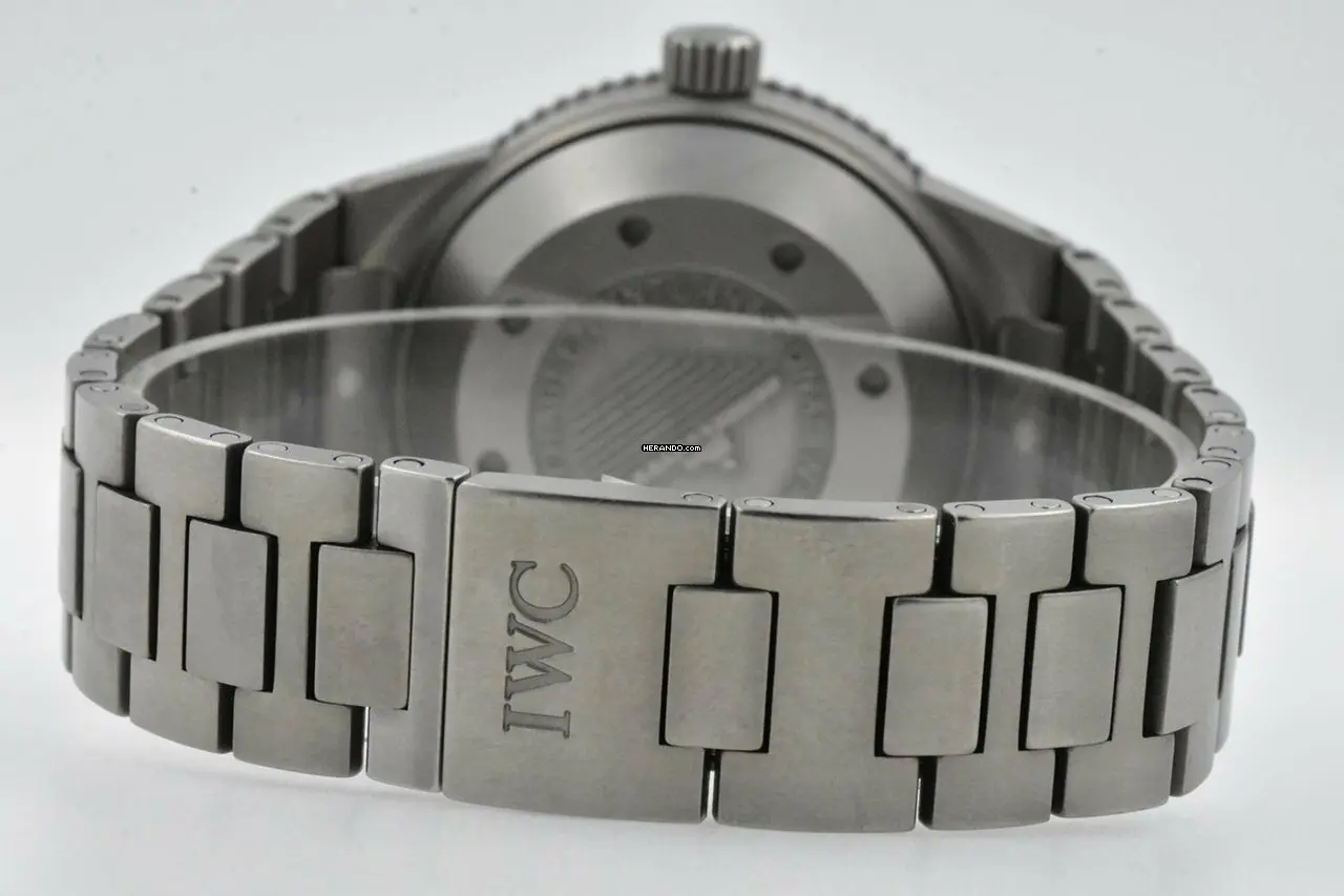 watches-345044-30173532-vko1hmwedl1i8ei5rbxief4k-ExtraLarge.webp