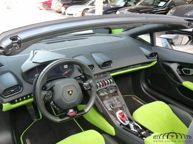 cars-28621-9062562_lamborghini_huracan_lp610_4_spyder_FS_03.webp