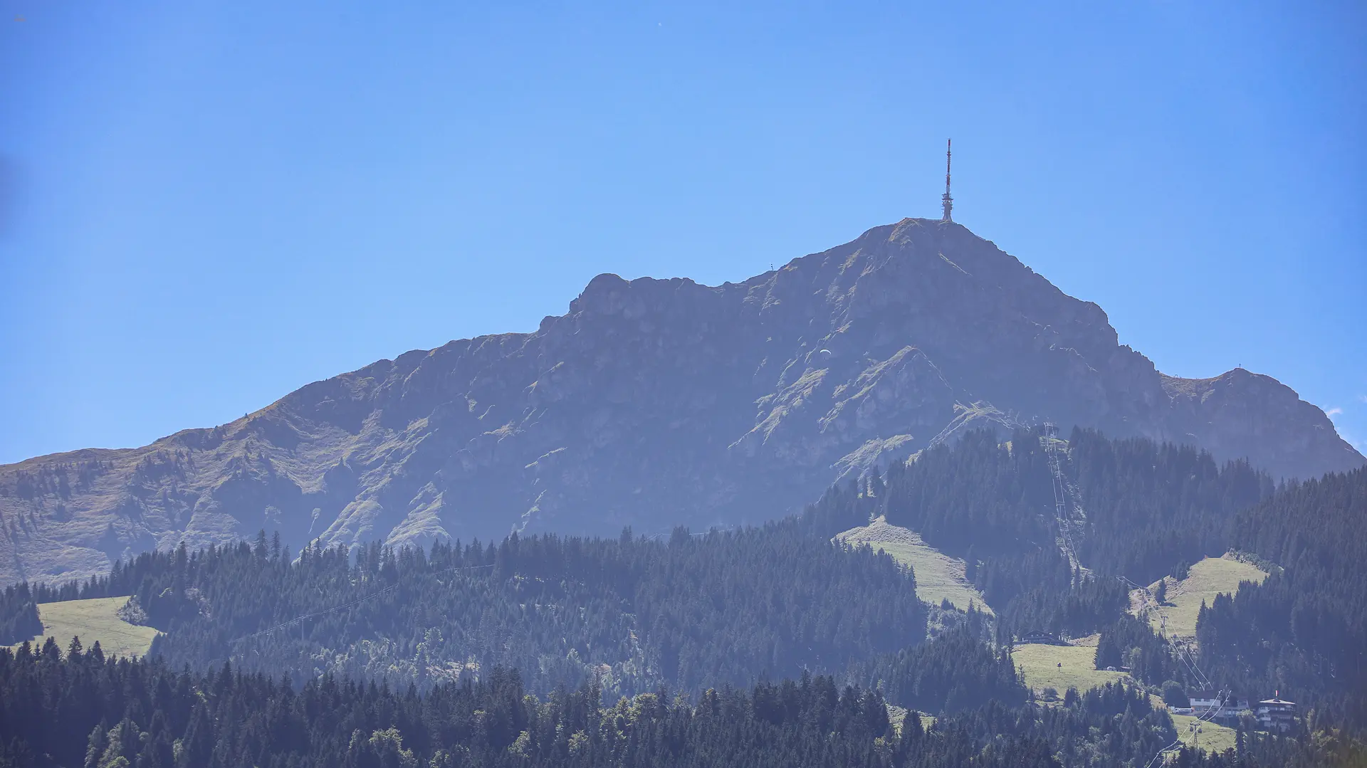 Neubau-Penthouse mit Kaiserblick in St. Johann in Tirol kaufen.