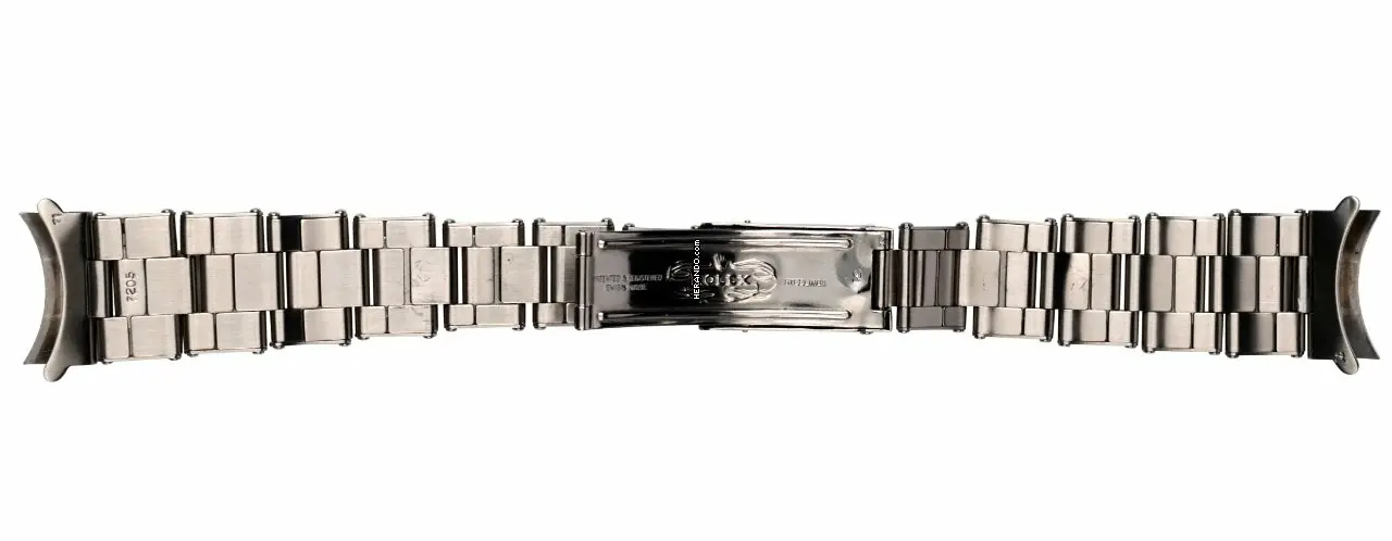 watches-345243-30217356-qx8xg7x97m8w2nqt6g2gzeim-ExtraLarge.webp