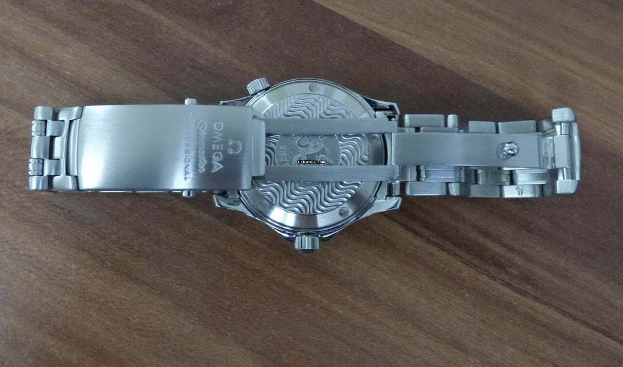 watches-345384-30227739-uvm18z92y8x9o1qwim2gy0id-ExtraLarge.webp