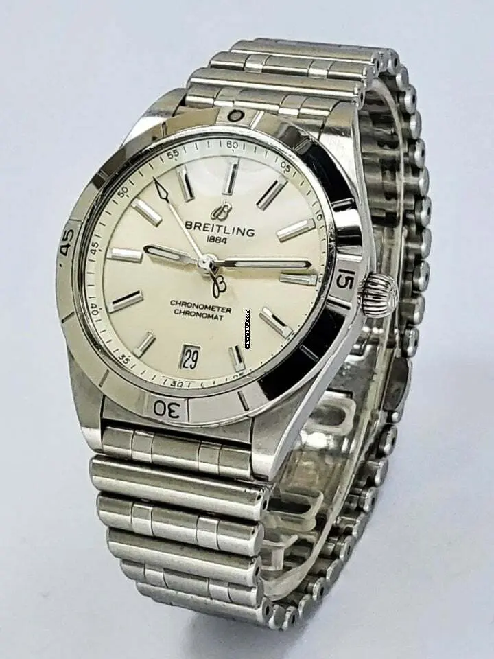 watches-347015-30377396-ccr9fq8lkyp28jy7kgal9o2n-ExtraLarge.webp