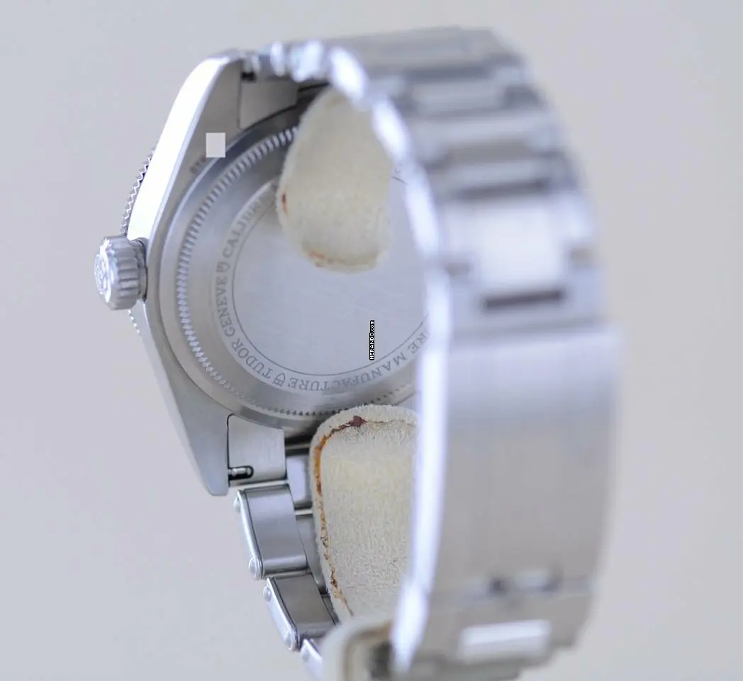 watches-347692-30485820-lux507m7l8bqpyc2hqkgqqiu-ExtraLarge.webp