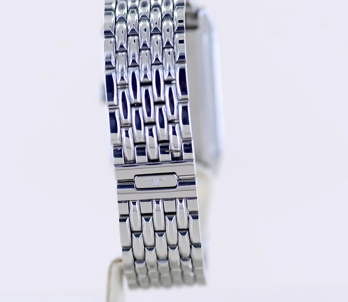 watches-347694-30485817-53a3b991prmtg0jr306we212-ExtraLarge.webp