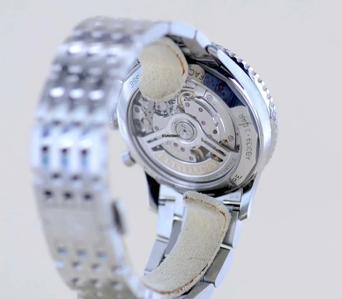 watches-347698-30485816-lc4chmn7ynpkc3nflk4ye2ub-ExtraLarge.webp